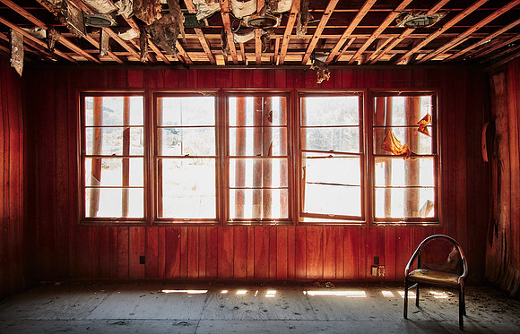 Room with Chair – Santa Clarita, CA – 2017