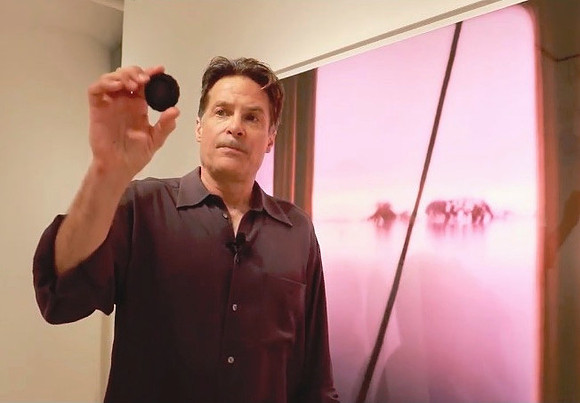"Osceola Refetoff : Kinematic Exposures" a film by Eric Minh Swenson – 2020